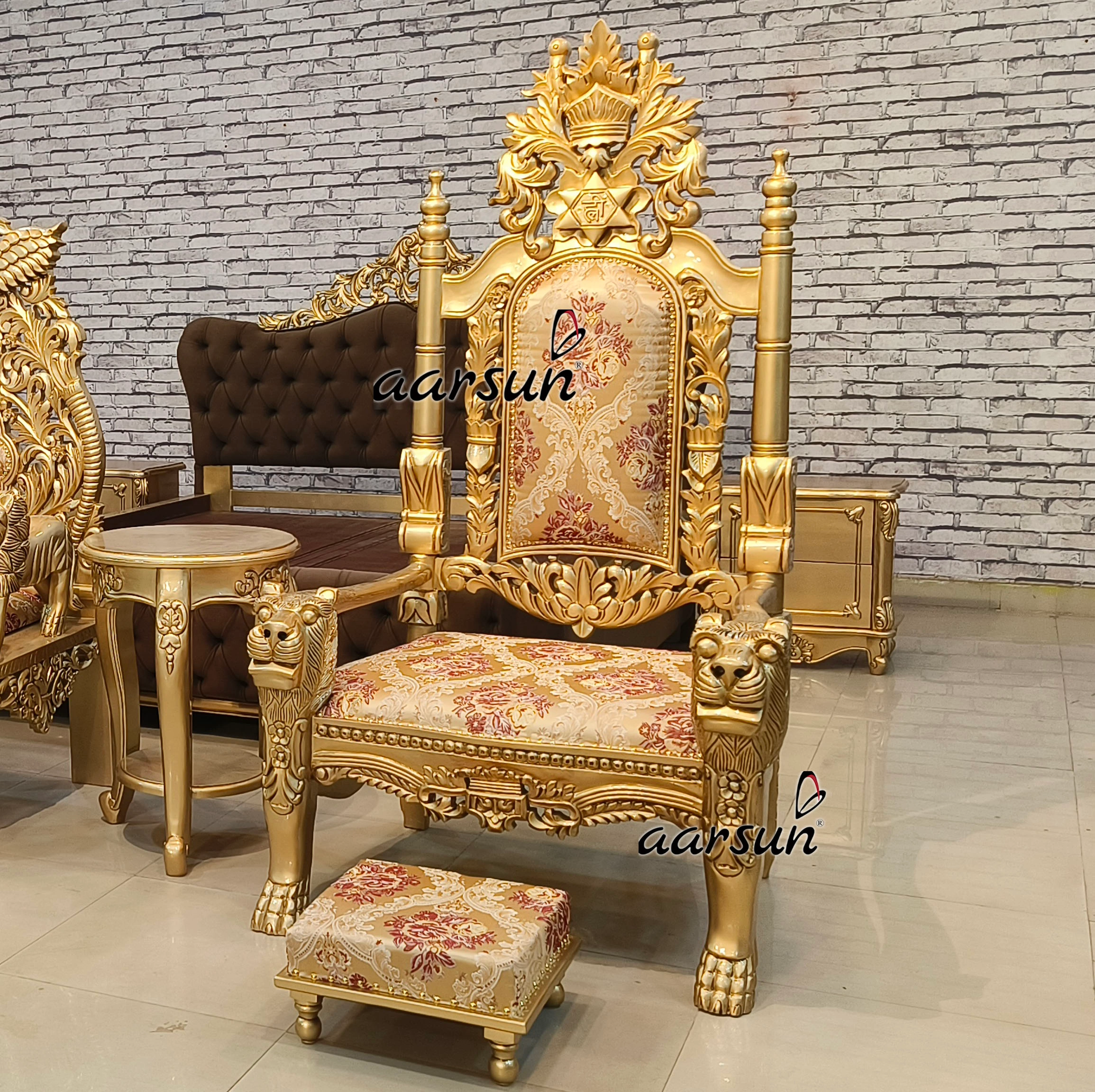 Guru Ji Sighasan with Hreem Beej Mantra - Image 7