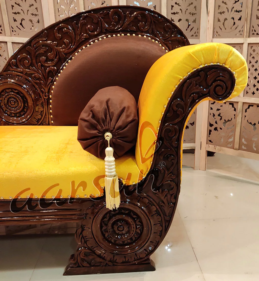Hand-carved chaise lounge – Couch UH-DWN-0050-A