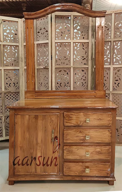 Antique Polish Simple Wooden Bed – UH-BED-0031-D