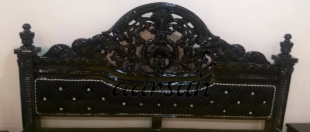 Dark Polished Bed with Side Table – Dark Polish UH-BED-0027-C