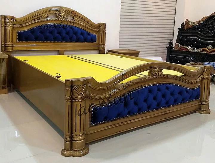King Size Designer Wooden Bed with gold polish UH-BED-0018-A