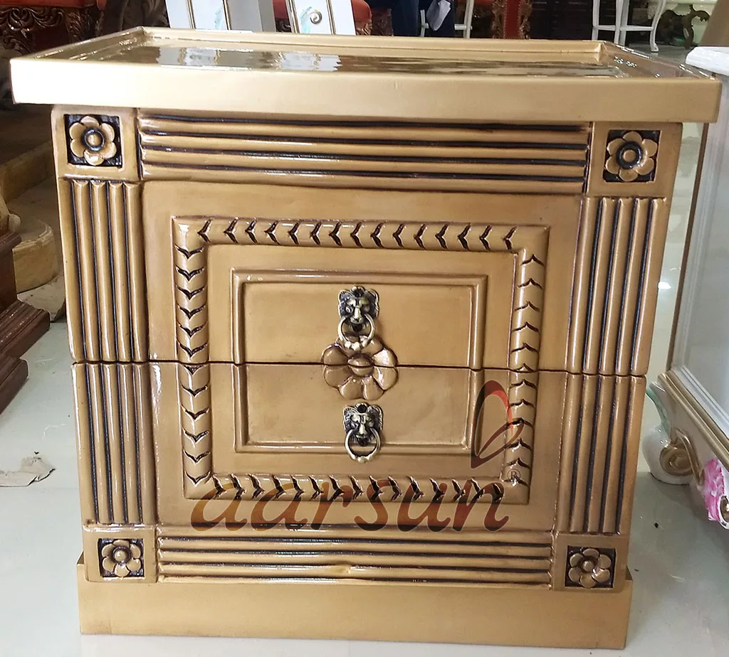 King Size Designer Wooden Bed with gold polish UH-BED-0018-C