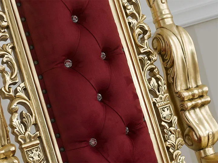 King Throne Chair with Golden Polish UH-CHR-0011-D