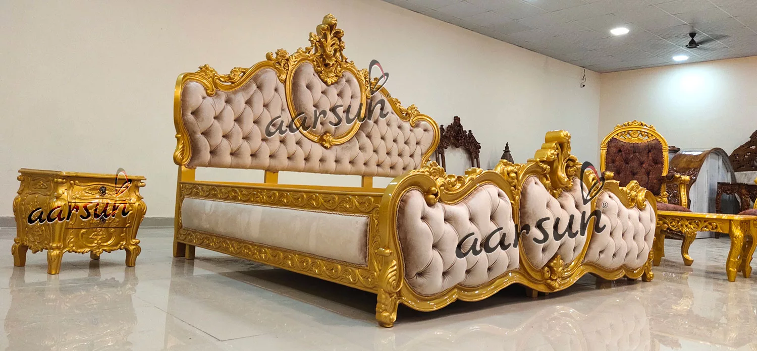 Metallic Gold Bed -Luxury Bedroom Furniture UH-YT-259-D