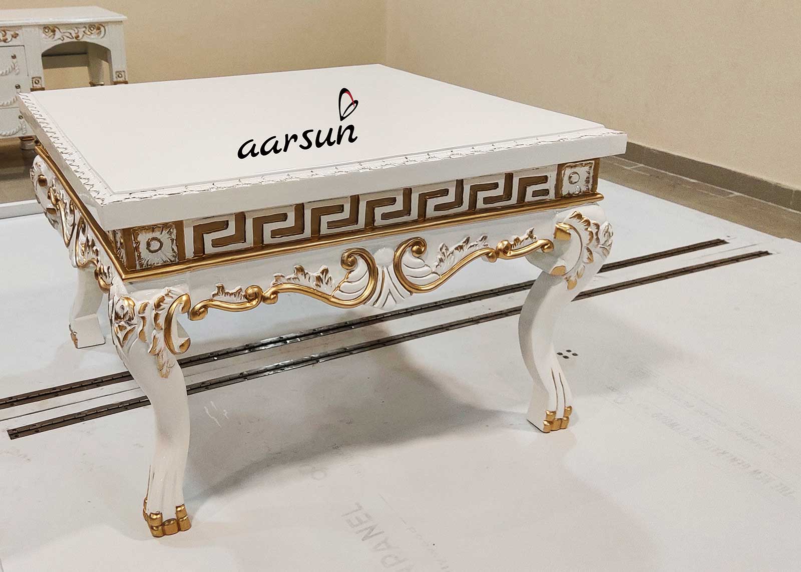 Royal-Bedroom-Set-in-White-Polish-YT-261-H