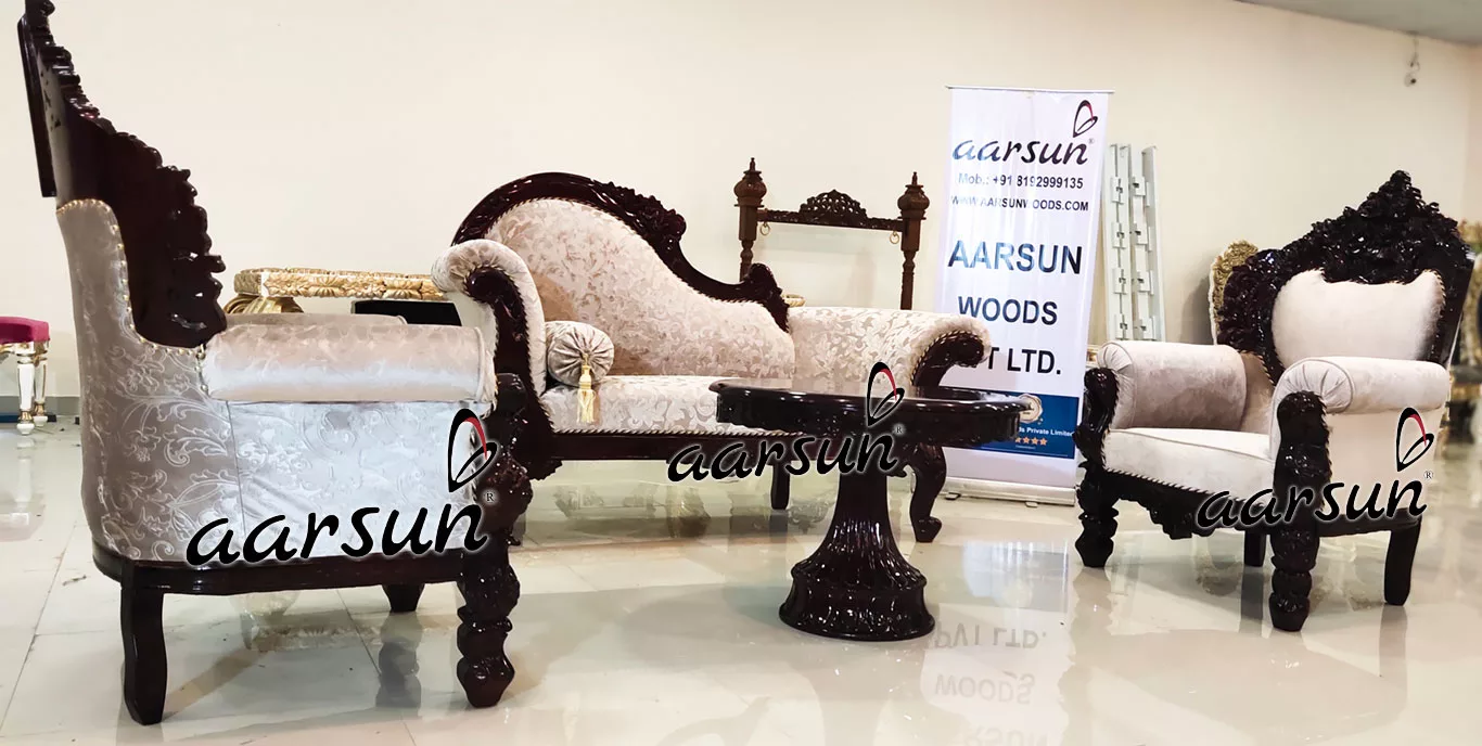 Wooden Couch with 2 Sofa Chairs in Dark Finish UH-YT-280