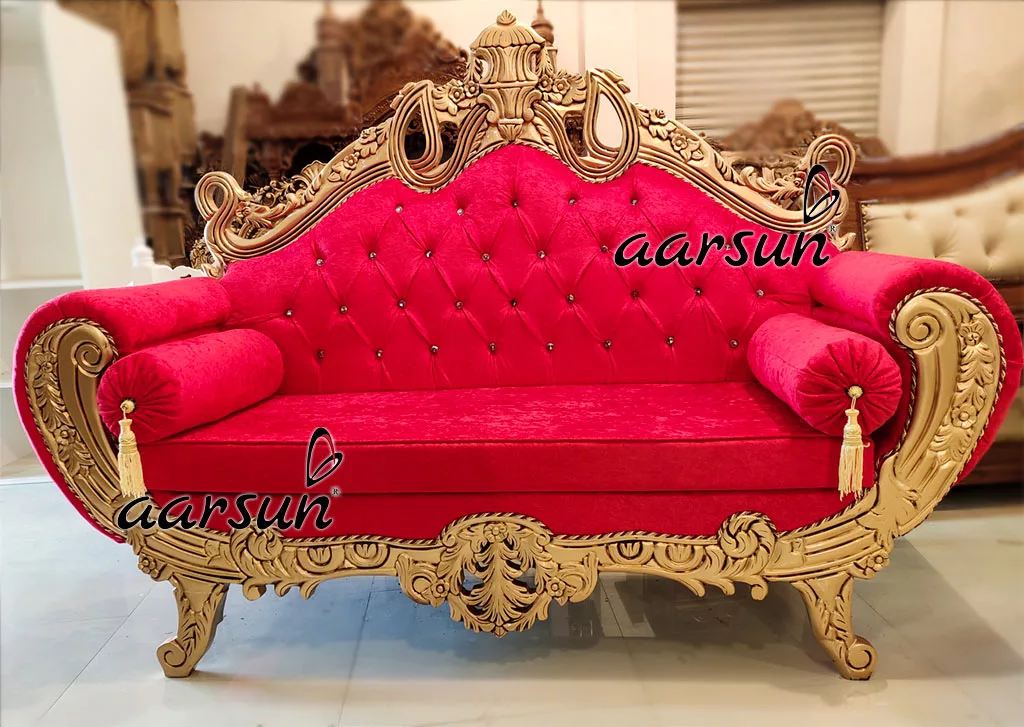 Royal Gold Couch in Red Fabric UH-YT-210