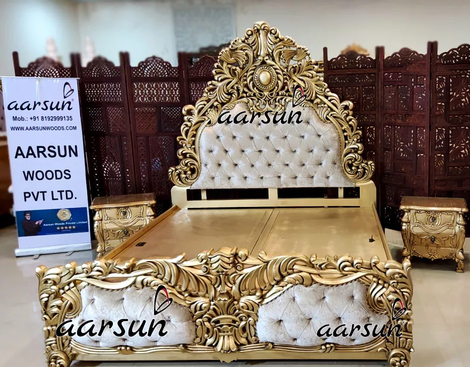 Image for King Size Gold Finish Bed in Teak Wood UH-YT-359