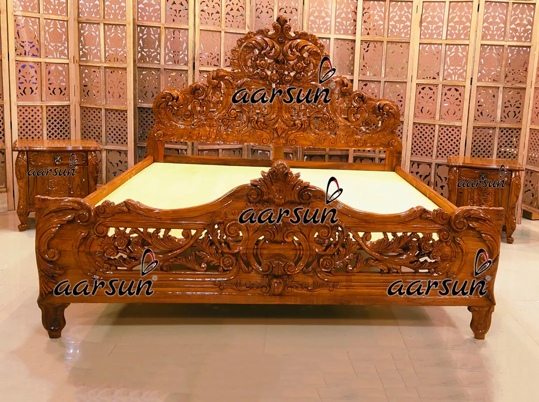 King Size Bed Fully Hand Carved in Teak Wood High Gloss Finish YT-421