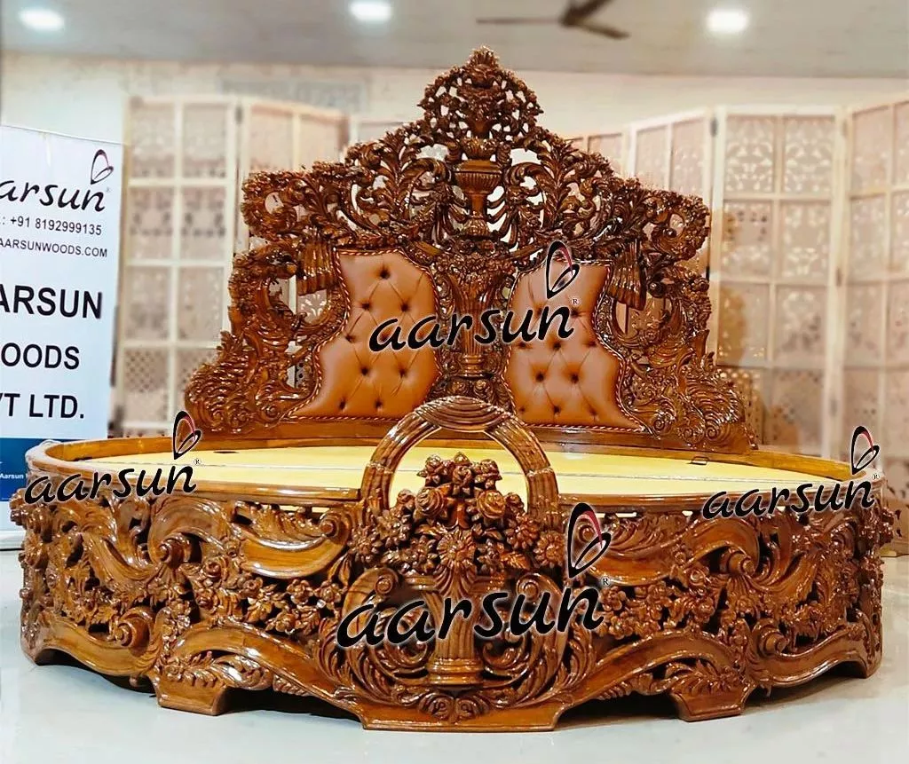 Luxury Wooden Round bed top design