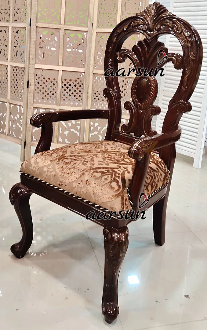 Double Carved Dining Chairs with Oval Table UH-YT-484-B