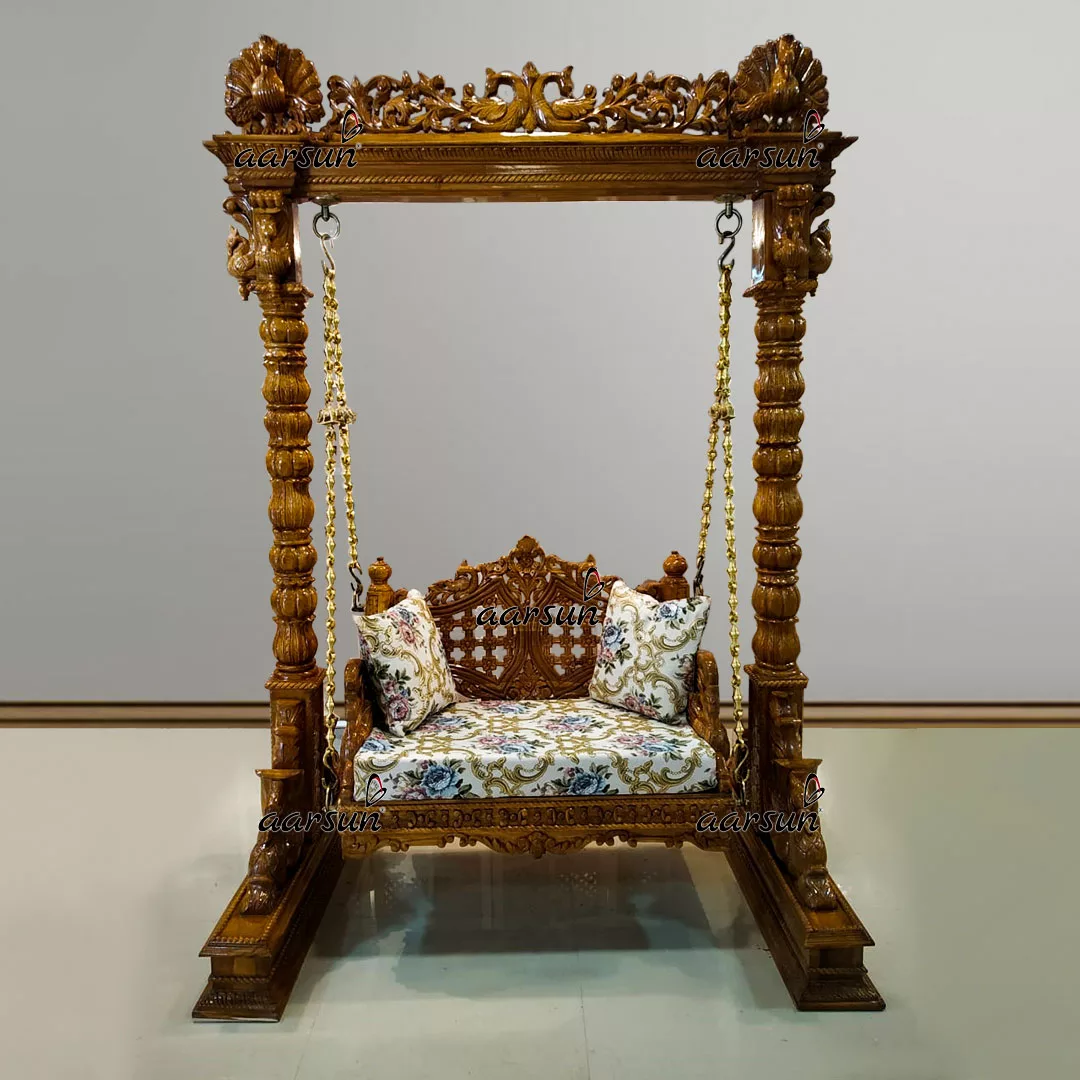 Elegently Carved Janmashtami Jhula Oonjal