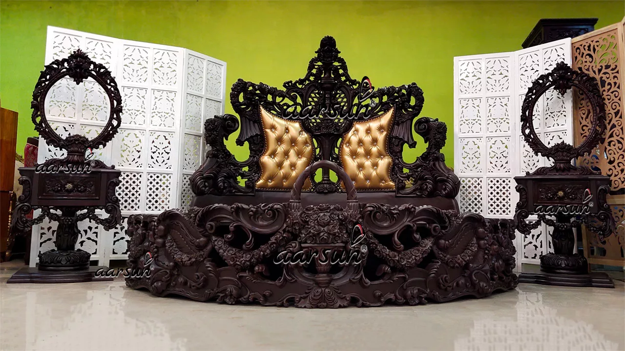 Super Luxurious Round Bed with Large Side Consoles Matte Finish UH-YT-544-C