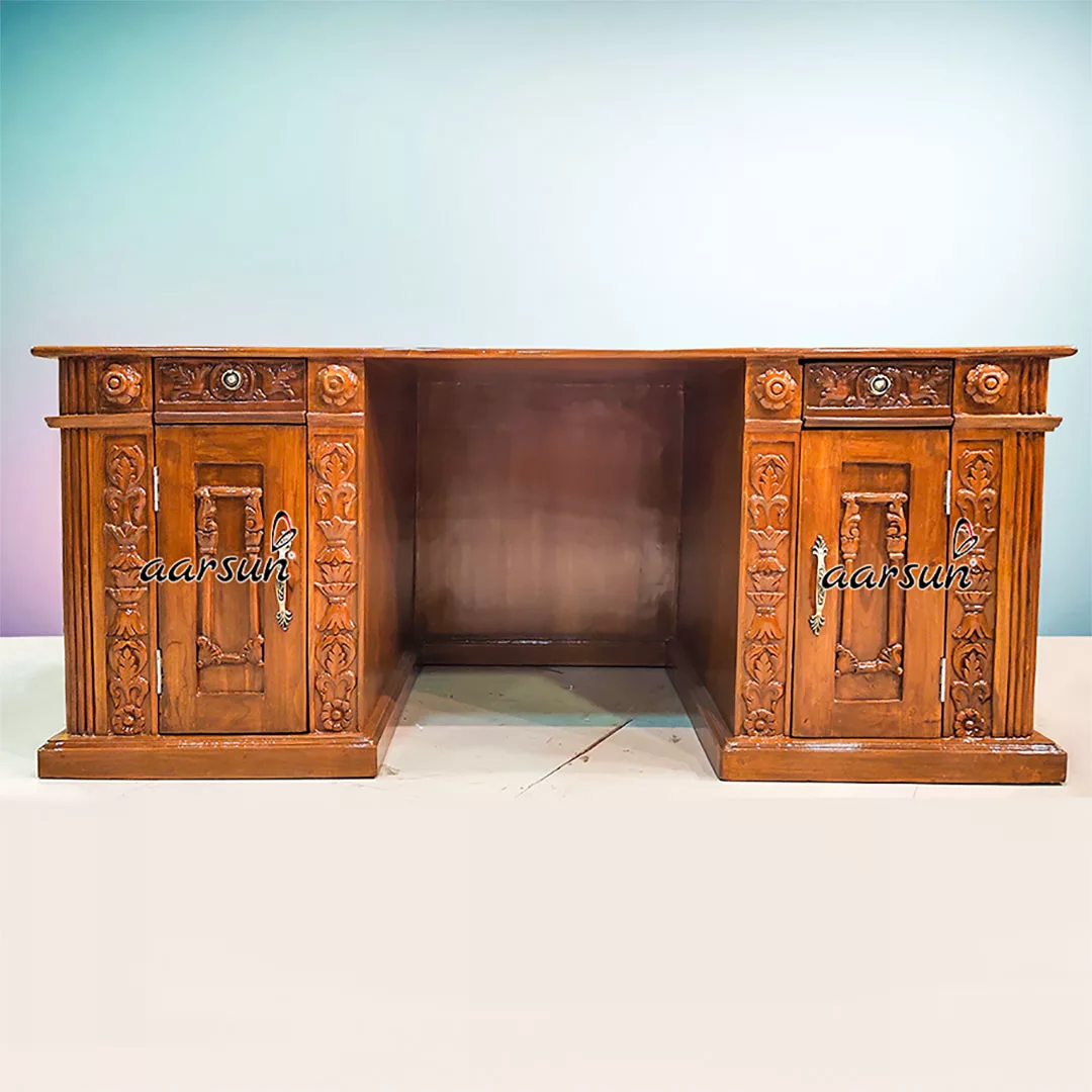 Image for Office Desk in Natural Finish UH-YT-578-A