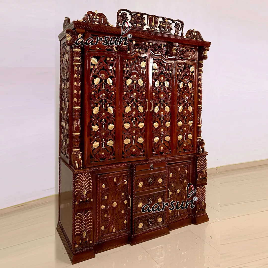 South Style wood temple design