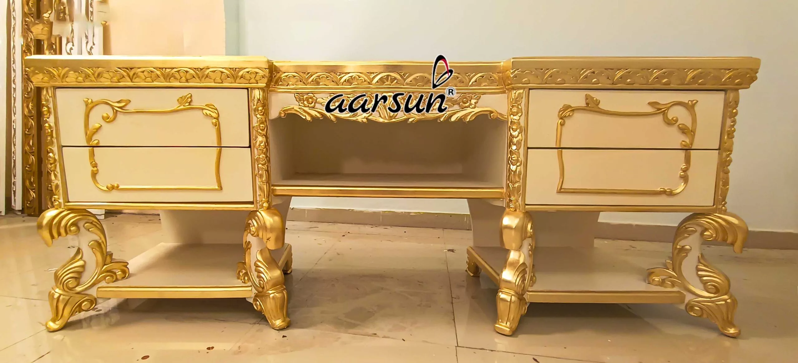 Ultra Luxury Bedroom Furniture YT-668-C