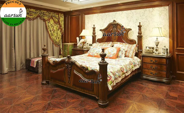 Antique Style Poster Bed