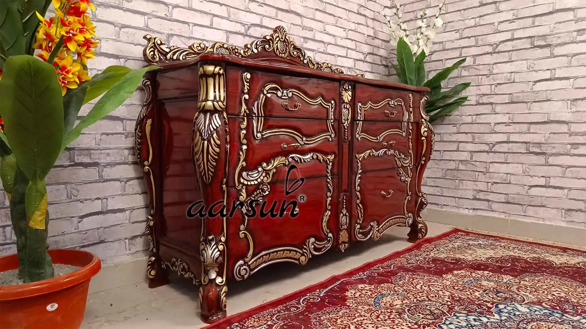 Majestic Mahogany Console Table Elegance in Detail