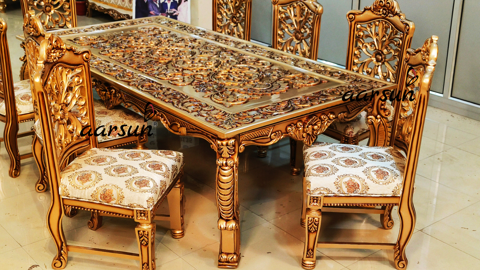 Gold Rush Dining Set