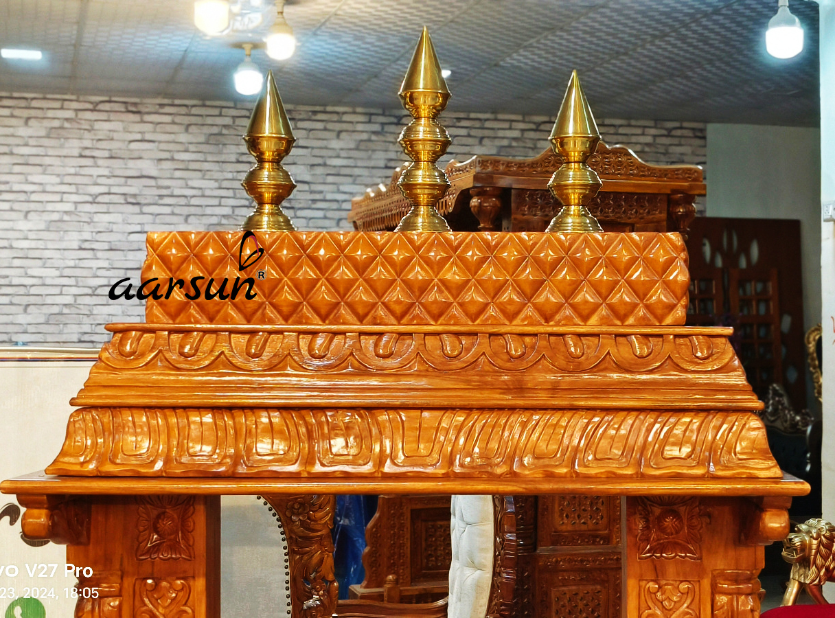 Temple in Frame Design in wood