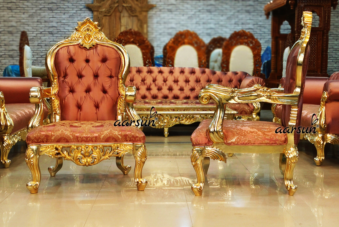 Incredible Royal sofa chairs