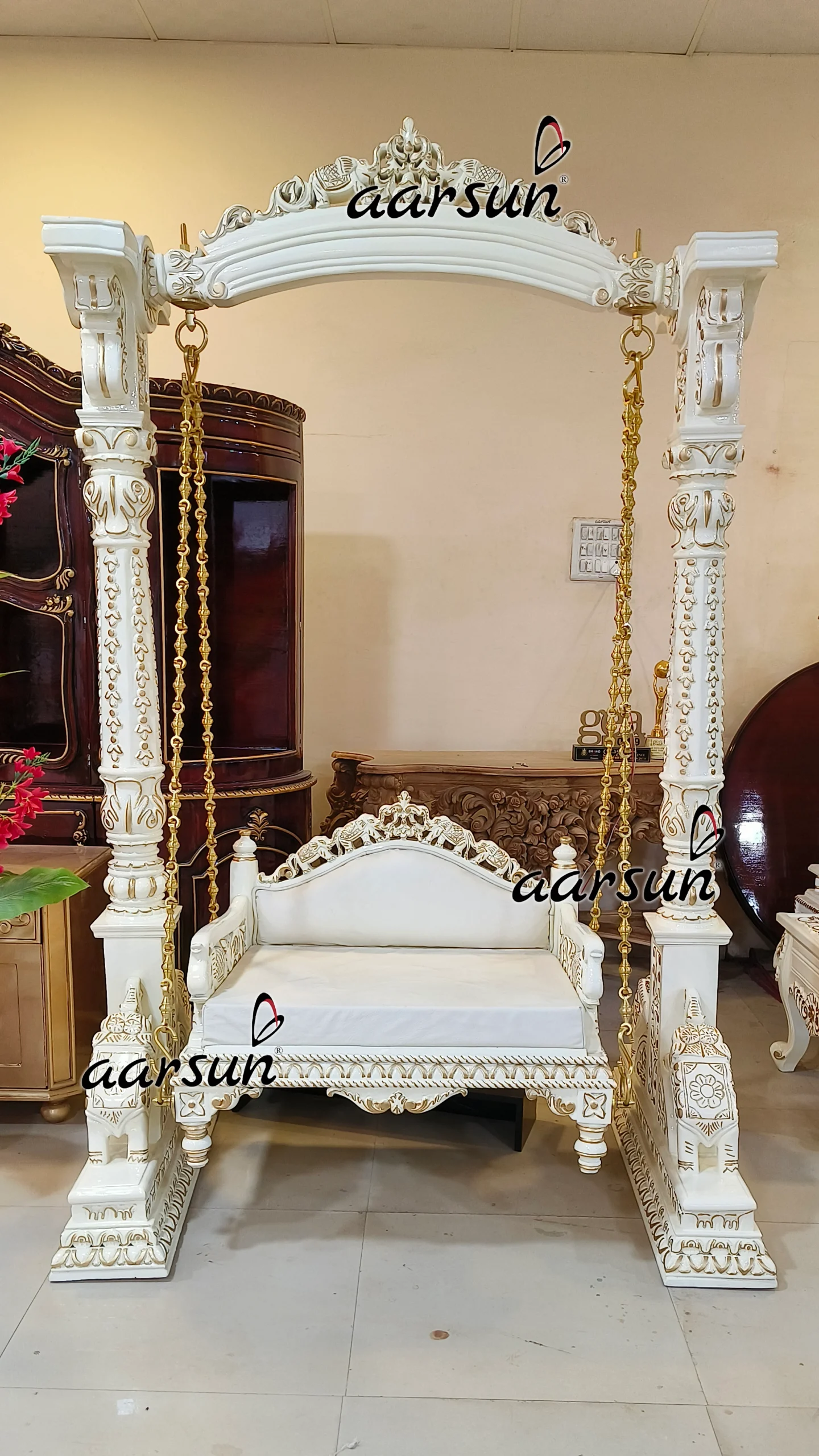 wooden swing design , latest swing design , wooden royal swing, royal wooden swing design, ceiling swing design, luxurious wooden swing , swing design, swing for home , latest royal swing design