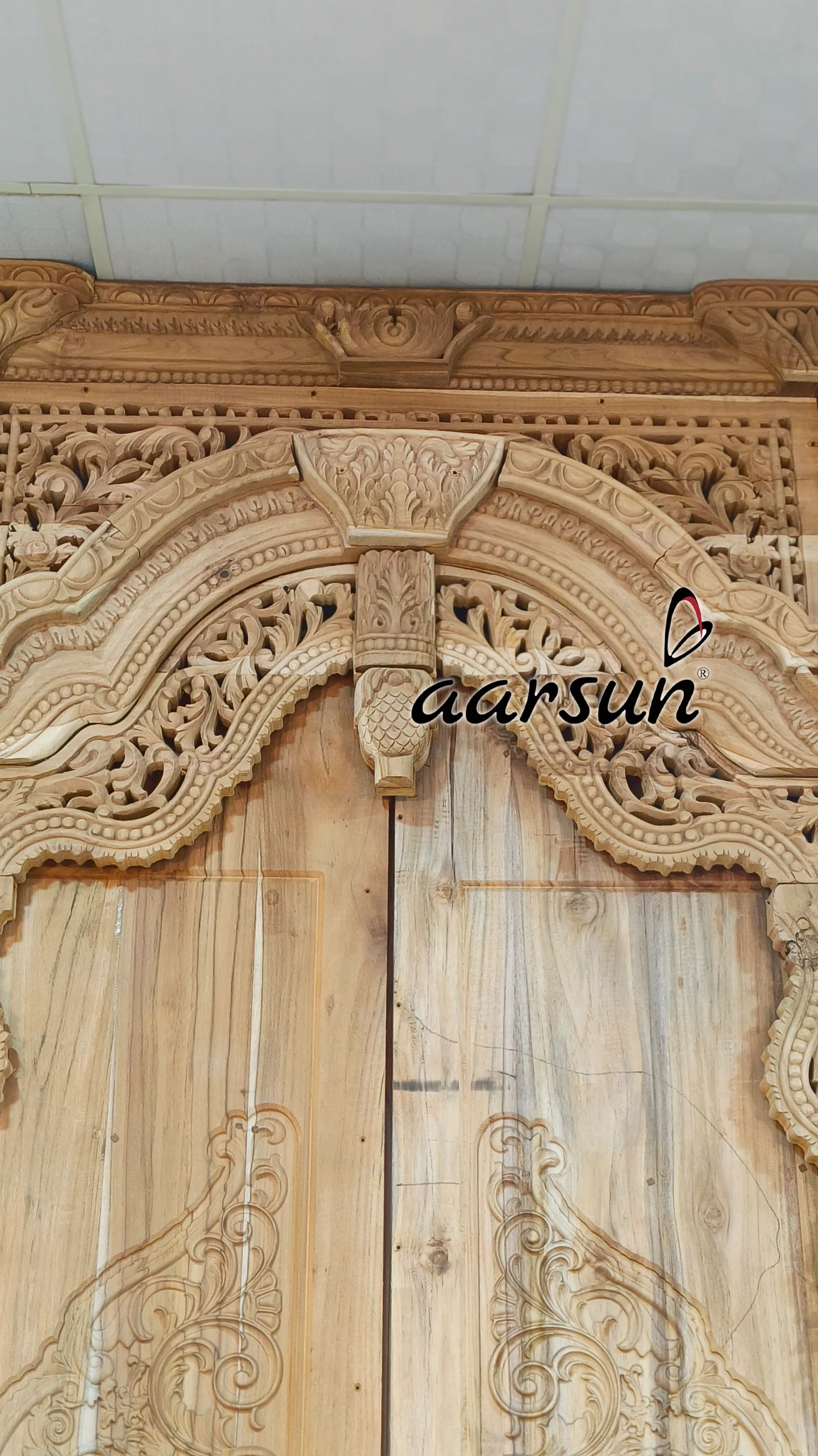 Wooden Door With Intricate Carving - Image 4