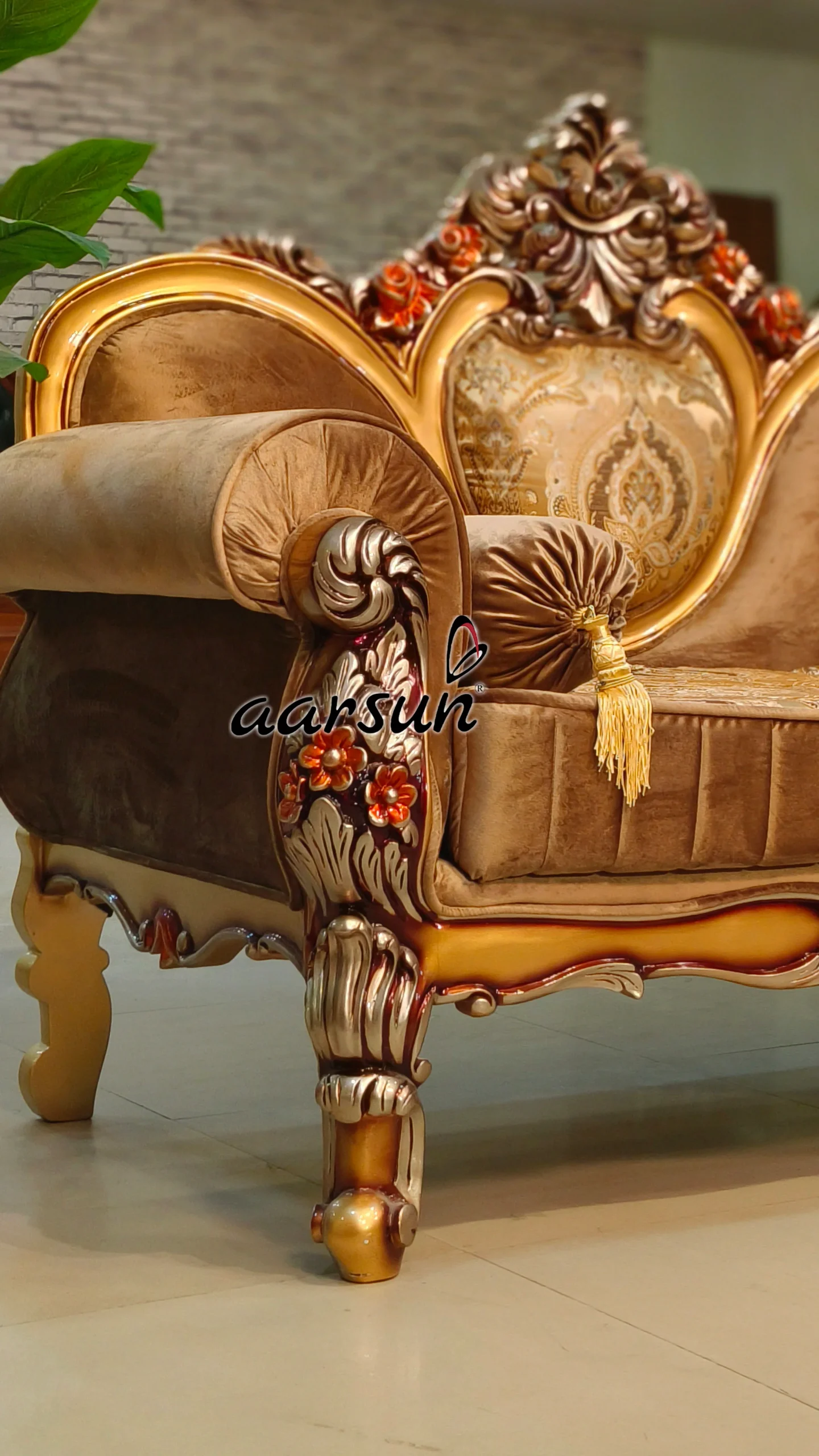 Multi shade Deewan in Duco Paint - Image 4