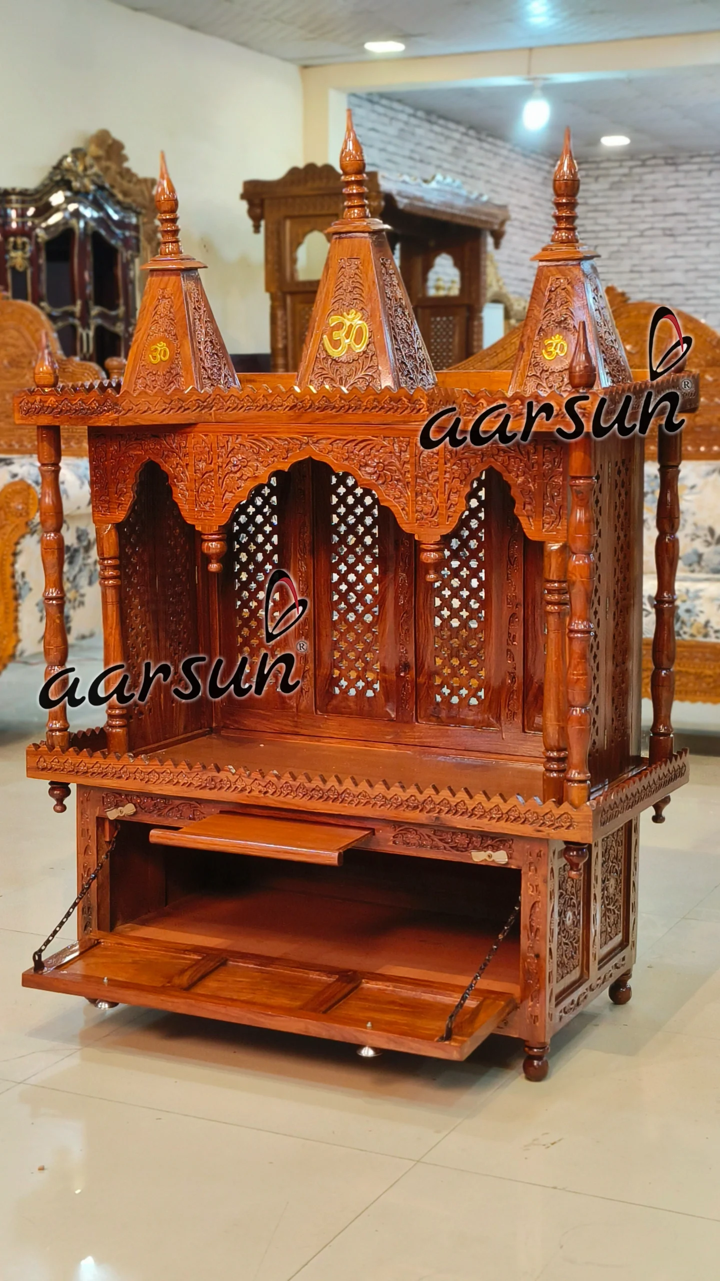 Folding Wooden Temple in Natural Polish - Image 6