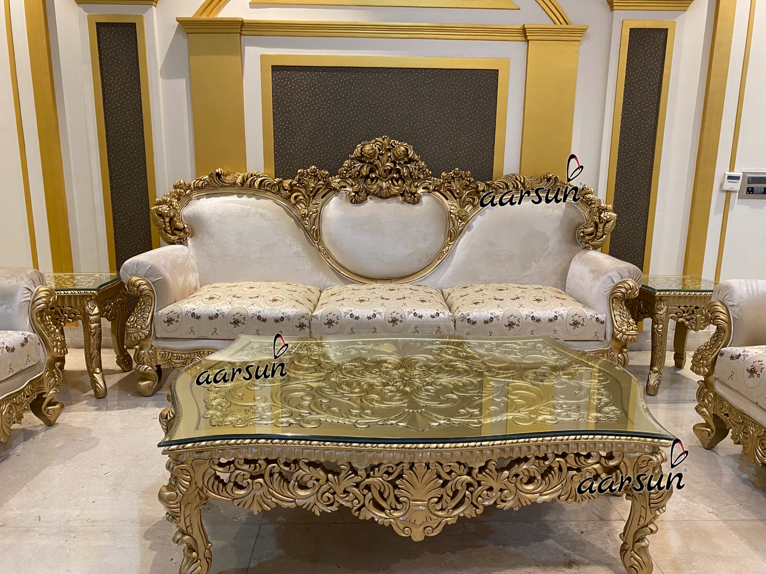 Latest Antique Style Maharaja Sofa Set - Image 5