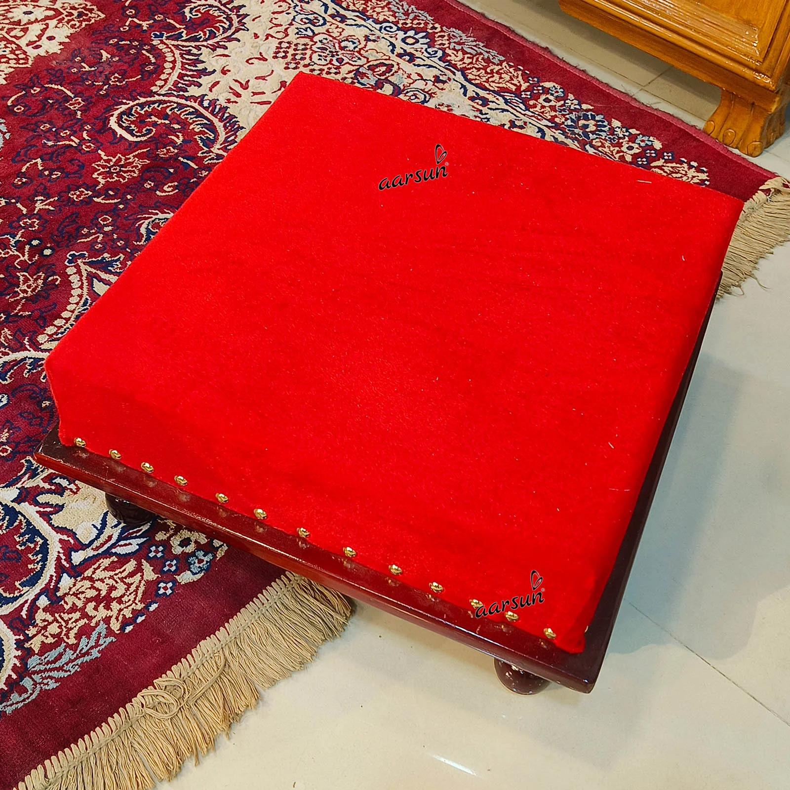 Mahamandaleshwar Guru ji Gaddi Chair Design - Image 6