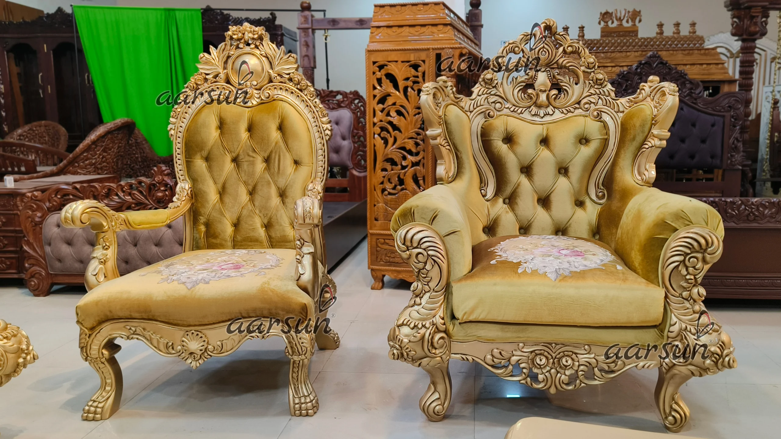 Exclusive Sofa Set Design for Royal Homes - Image 8