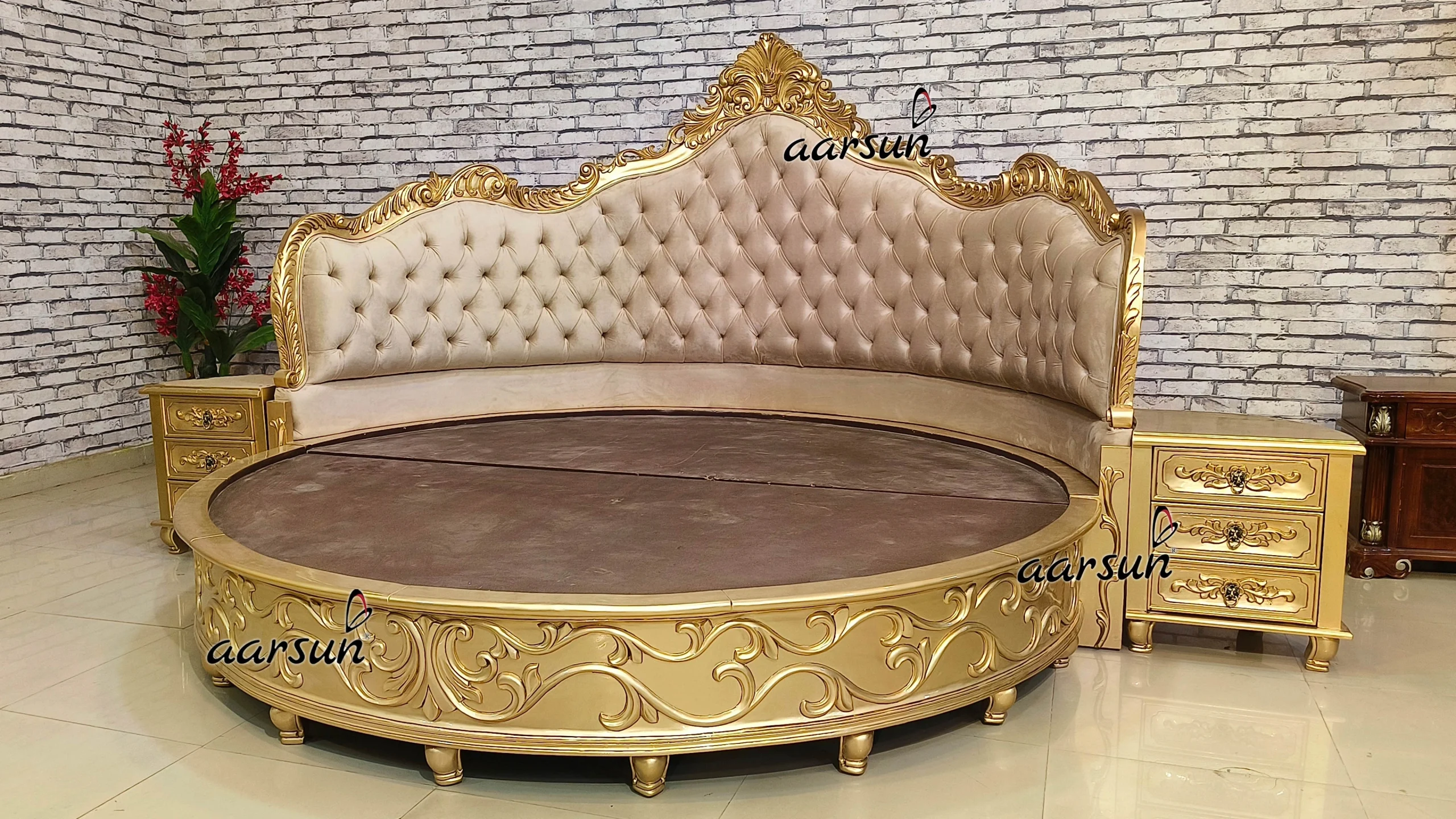 Custom-Crafted Huge Round Bed with Almirah Mysore - Image 2