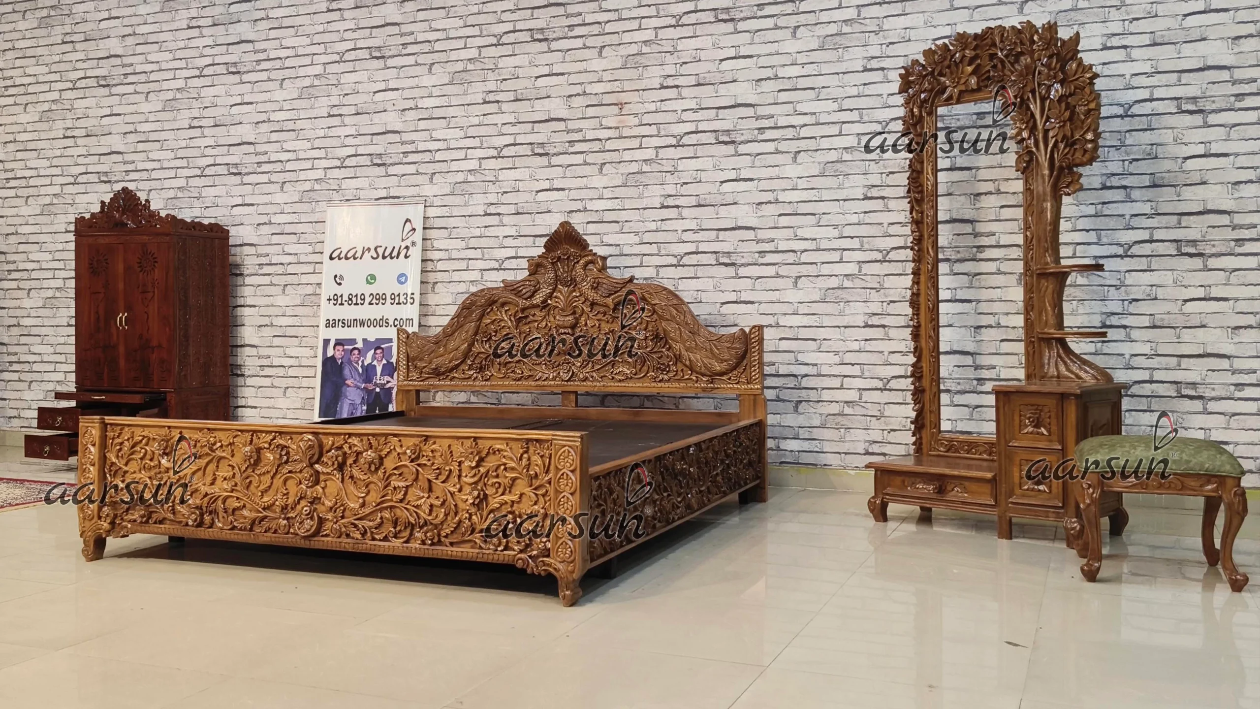 Fully Handcrafted Wooden Classical Bedroom Set Mysore - Image 5